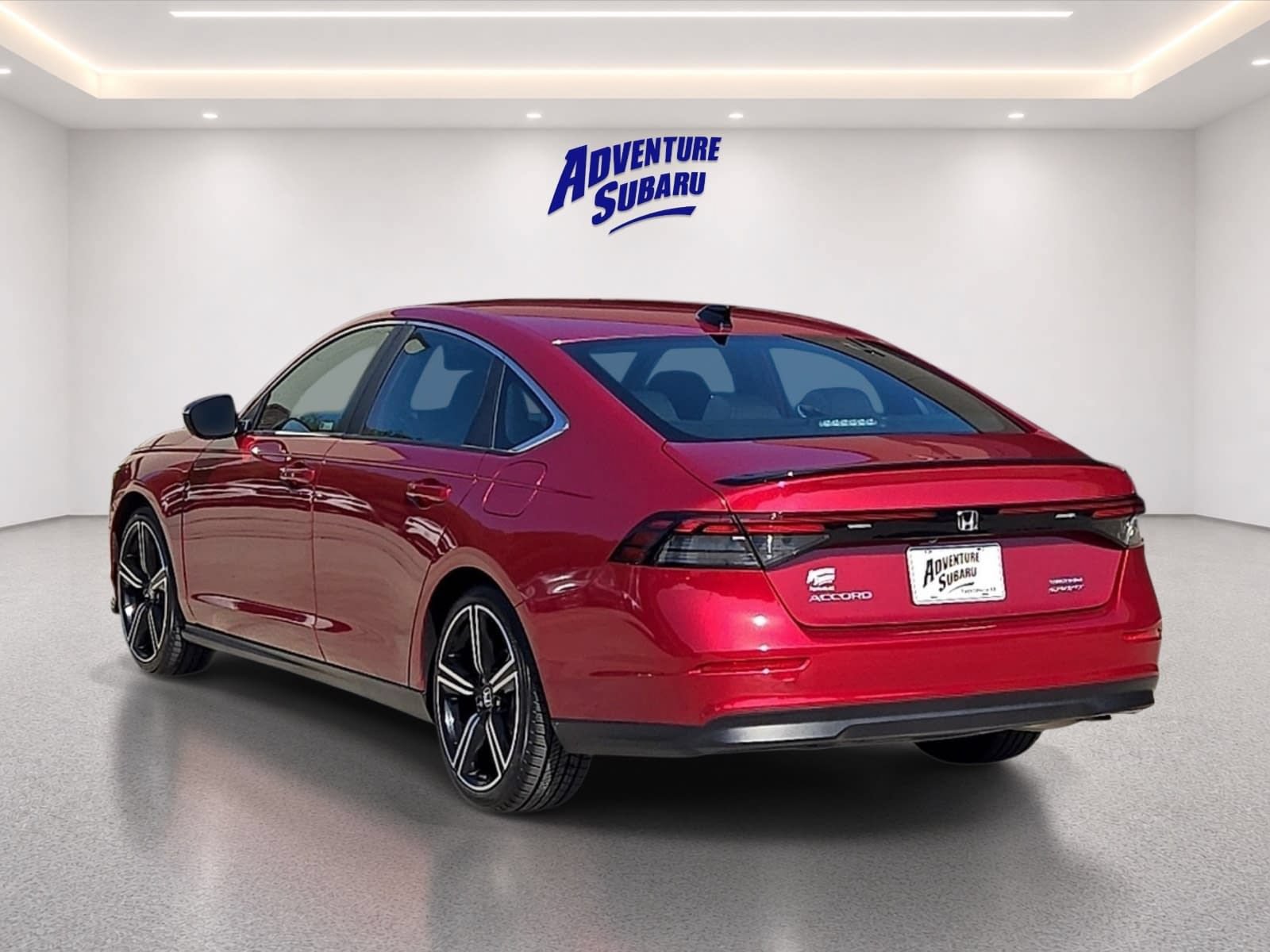 Used 2023 Honda Accord Sport image 5