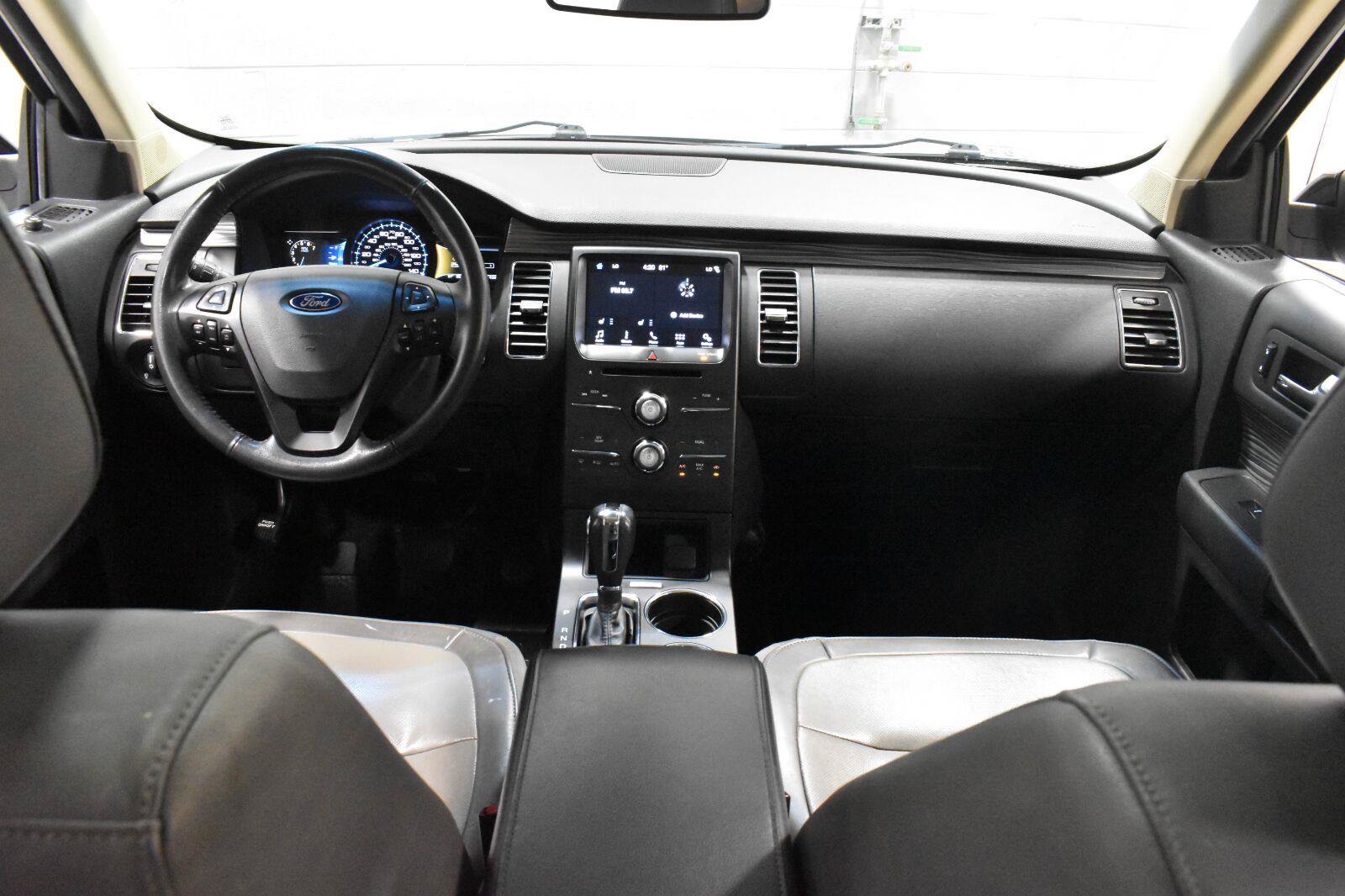 Used 2019 Ford Flex SEL w/ Equipment Group 202A AWD/4WD image 7