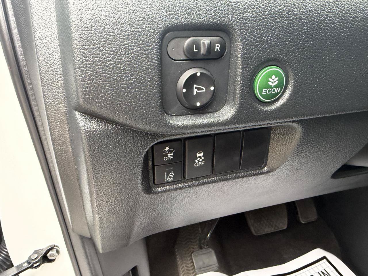 Used 2022 Honda Pilot Sport image 30