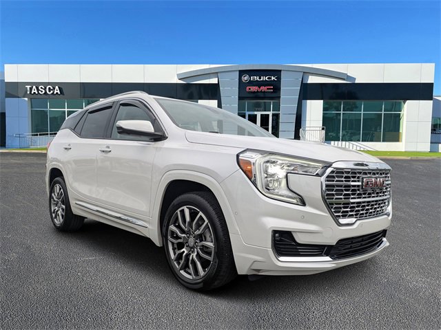 Used 2022 GMC Terrain Denali w/ Denali Premium Package