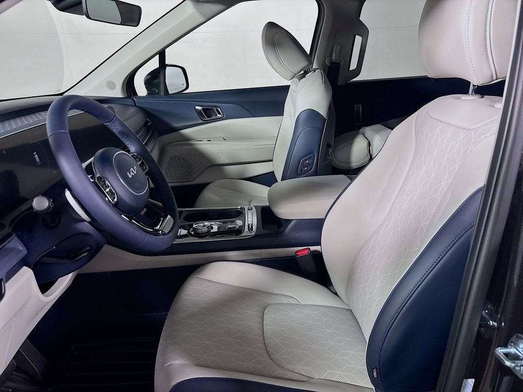 New 2026 Kia Carnival SX image 12