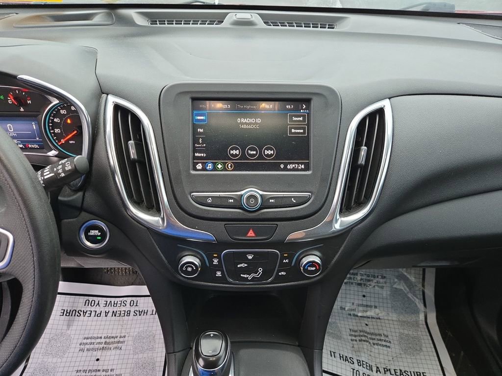 Used 2020 Chevrolet Equinox LT w/ LPO, Floor Liner Package image 15