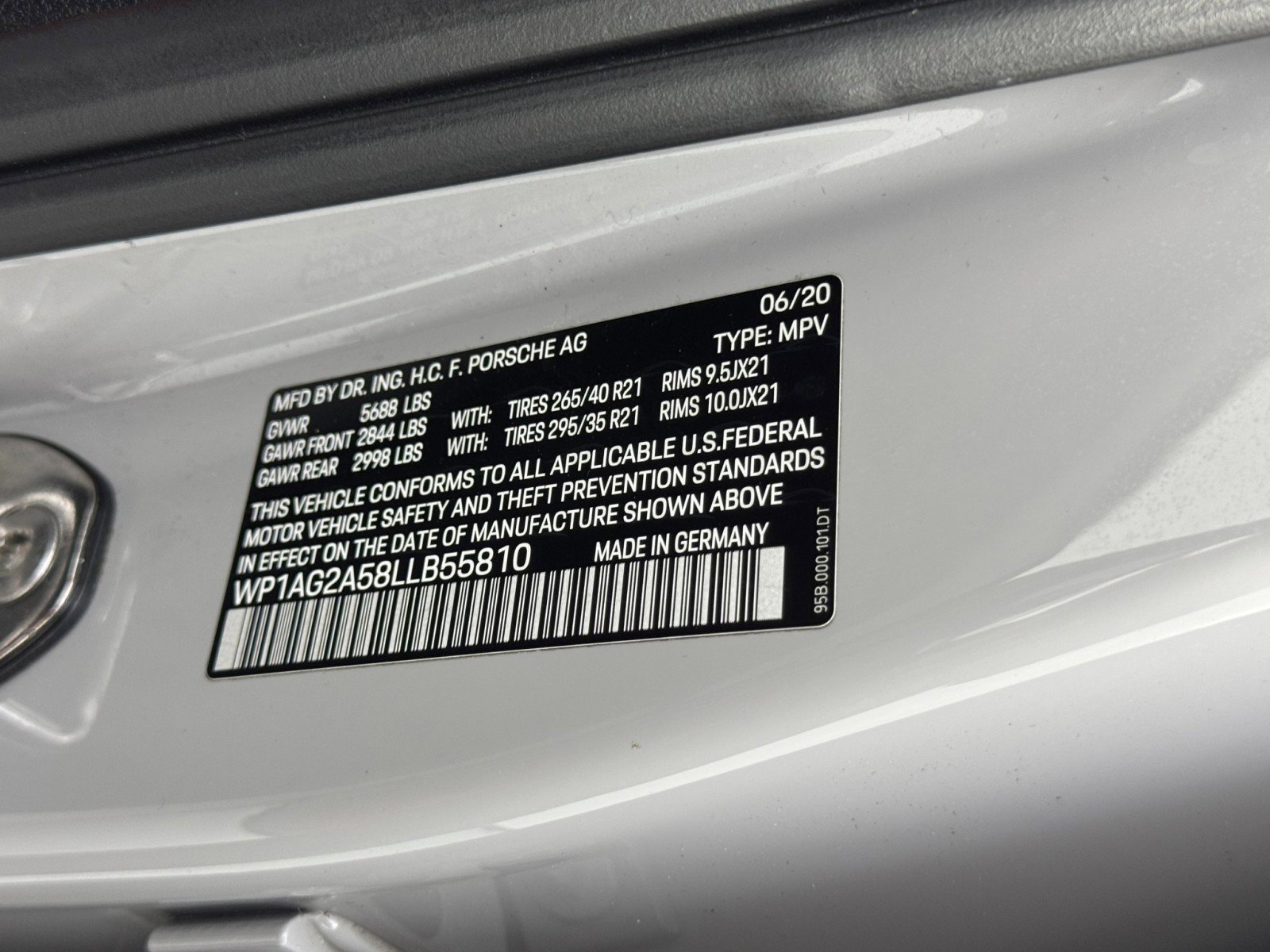 Used 2020 Porsche Macan GTS image 50