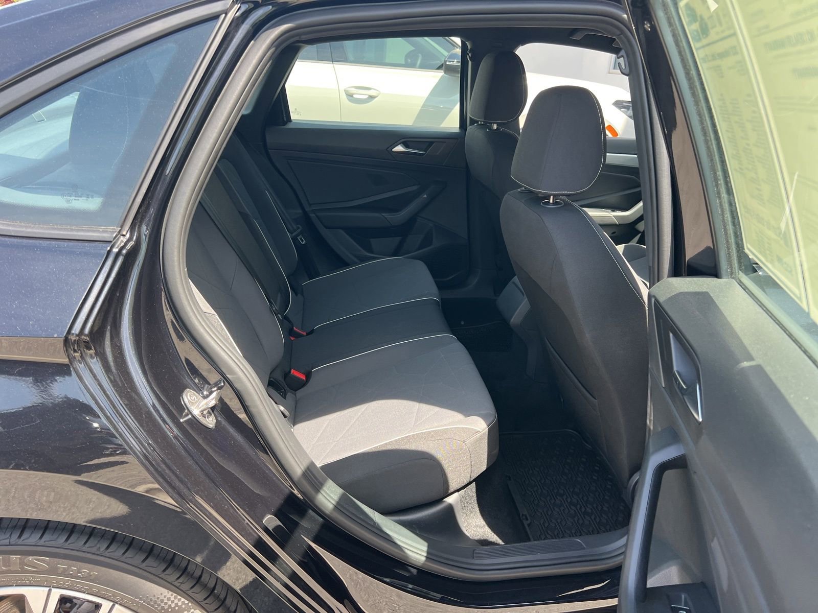 Used 2025 Volkswagen Jetta Sport image 30