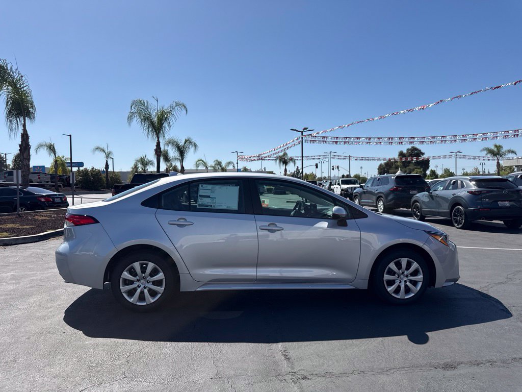 New 2027 Toyota Corolla LE FWD image 12