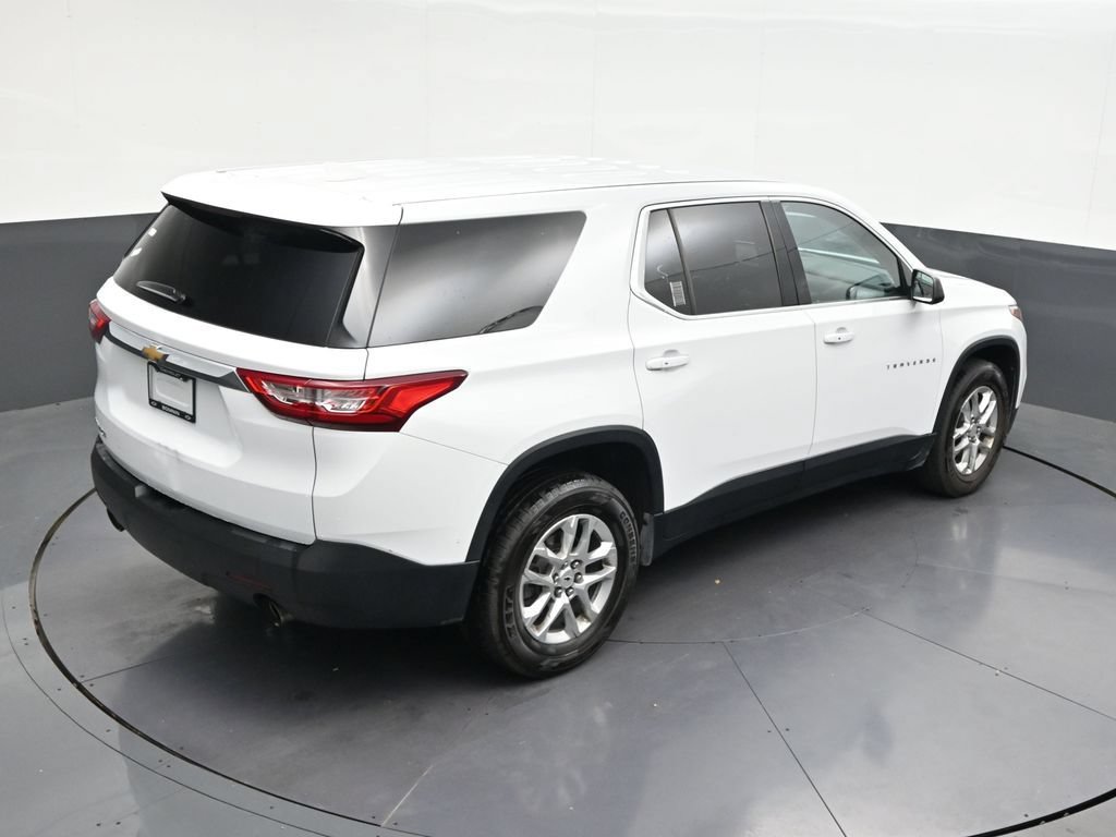 Used 2021 Chevrolet Traverse LS FWD image 20