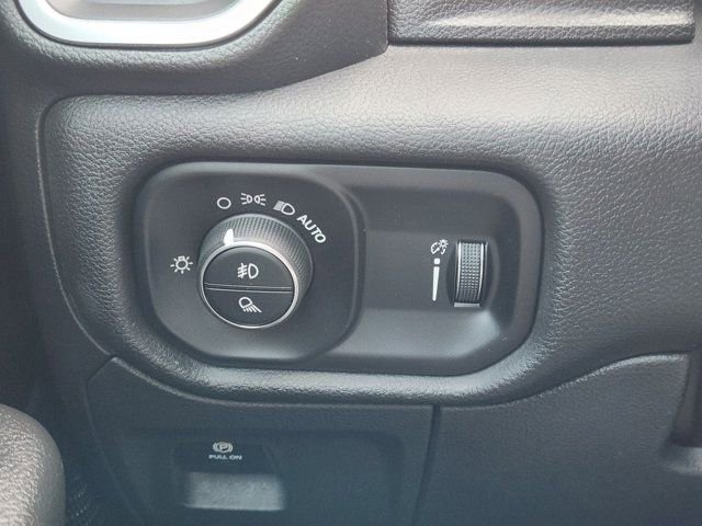 Used 2024 RAM 1500 Lone Star image 25