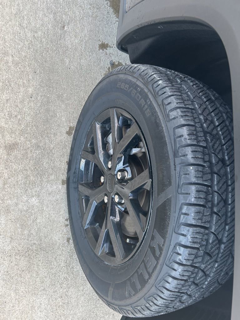 Used 2024 Jeep Grand Cherokee L Laredo image 27