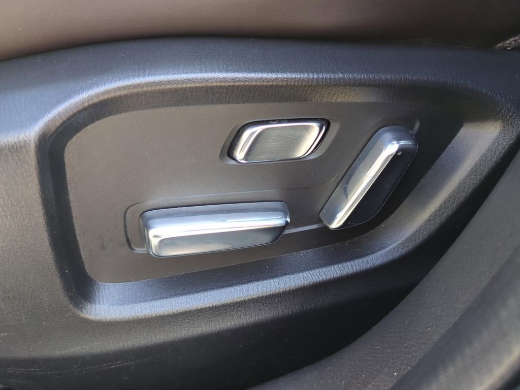 Used 2022 MAZDA CX-5 Signature AWD/4WD image 16