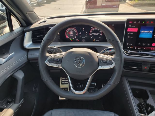 New 2026 Volkswagen Tiguan SE R-Line AWD/4WD image 13
