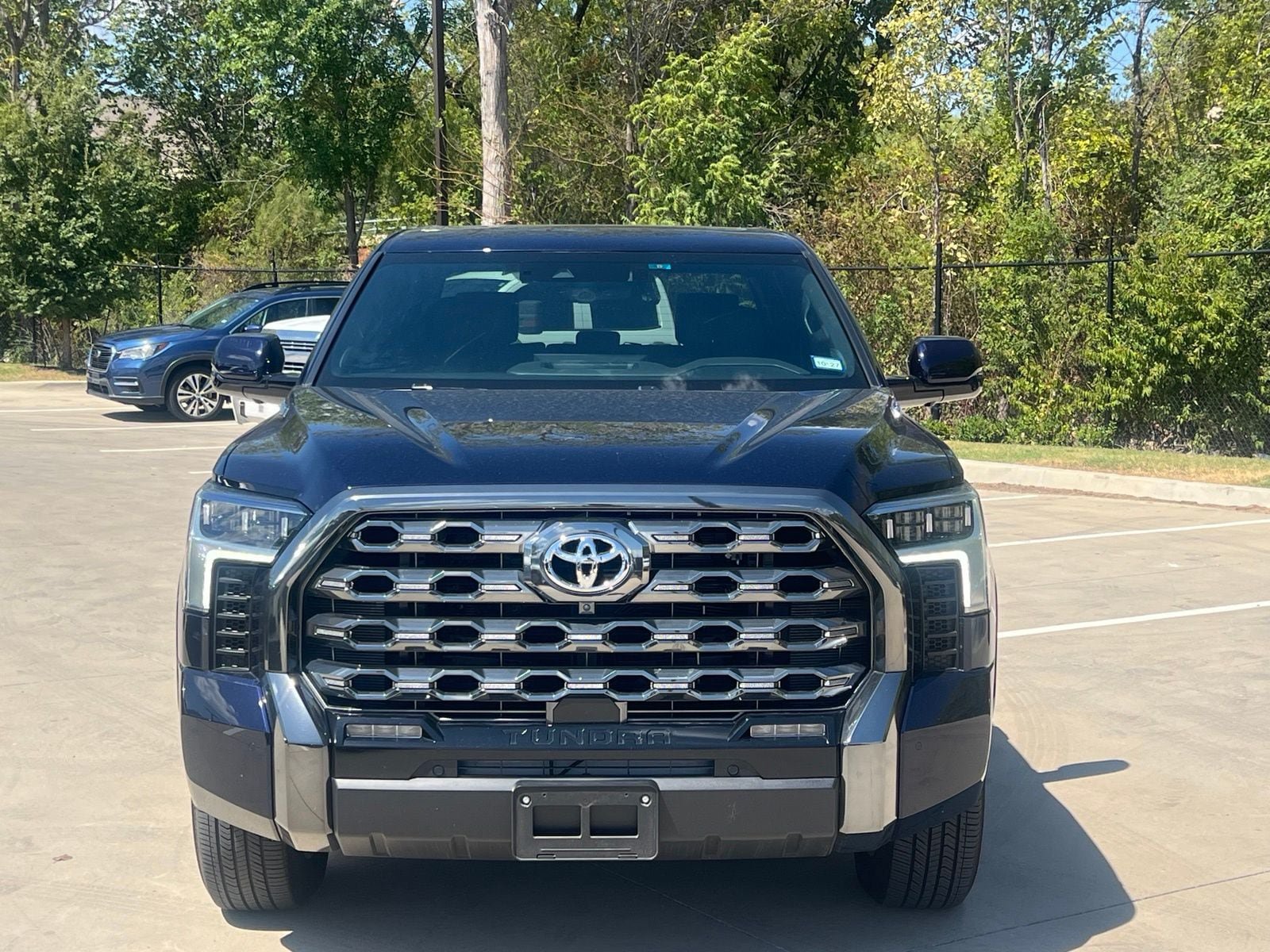 Used 2025 Toyota Tundra Platinum AWD/4WD image 2