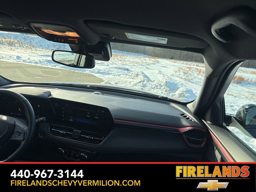 Used 2024 Chevrolet TrailBlazer RS w/ Convenience Package image 33