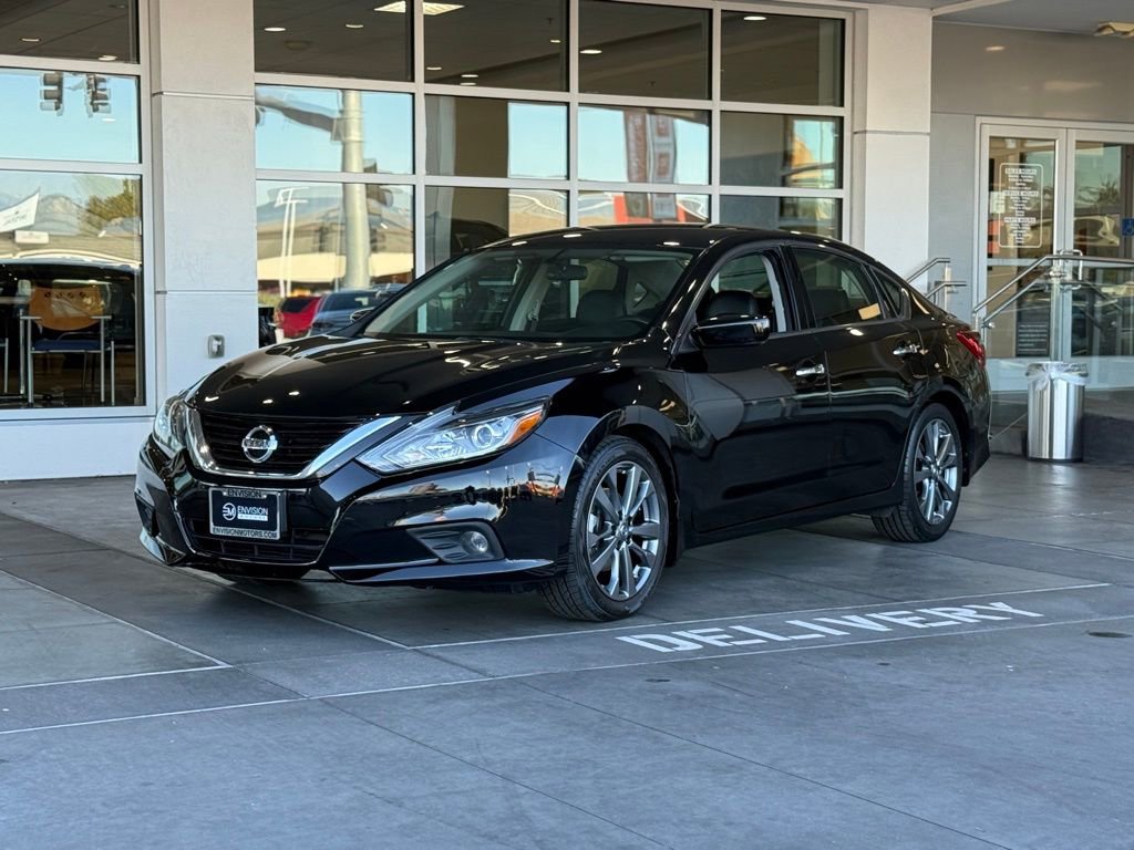 Used 2018 Nissan Altima 2.5 SR w/ SR Special Edition image 2