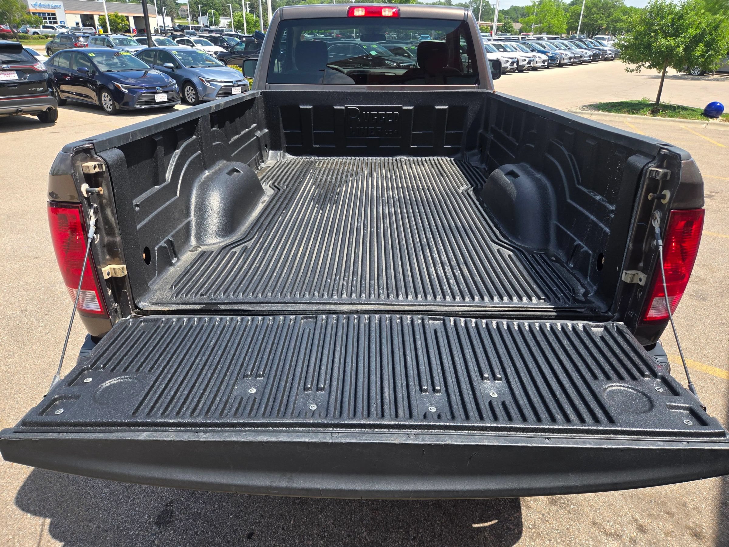 Used 2018 RAM 2500 Tradesman w/ Power & Remote Entry Group AWD/4WD image 8