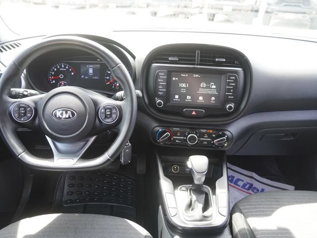 Used 2021 Kia Soul GT-Line FWD image 13