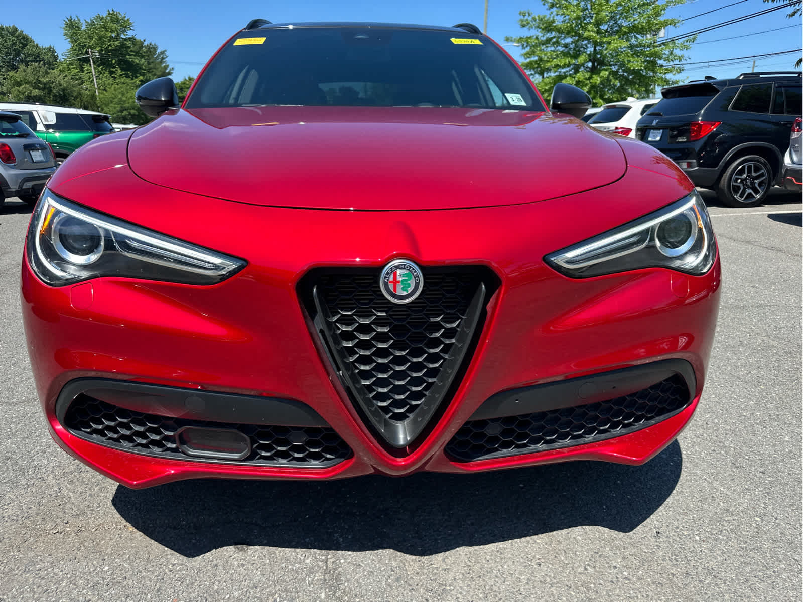Used 2023 Alfa Romeo Stelvio Veloce AWD/4WD image 5