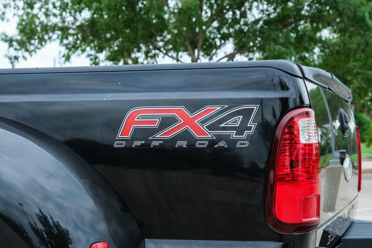 Used 2012 Ford F350 Lariat w/ Lariat Ultimate Pkg AWD/4WD image 29