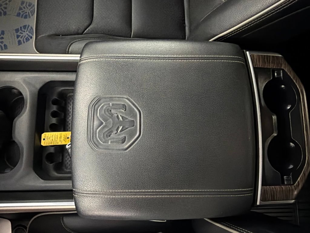 Used 2020 RAM 1500 Laramie AWD/4WD image 14