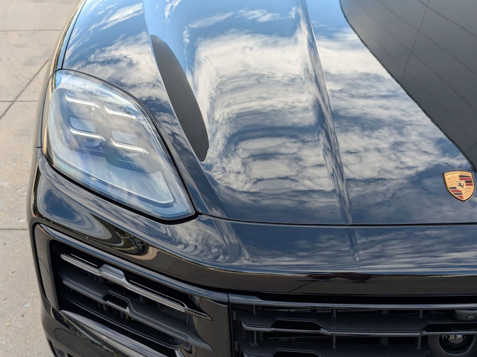 New 2026 Porsche Cayenne S image 12