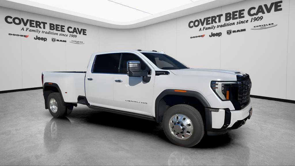 New 2026 GMC Sierra 3500 Denali Ultimate image 8