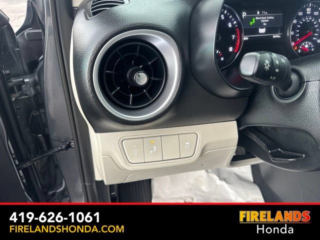 Used 2023 Kia Forte LXS w/ LXS Technology Package FWD image 17