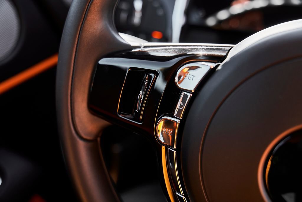 Used 2020 Rolls-Royce Wraith RWD image 48