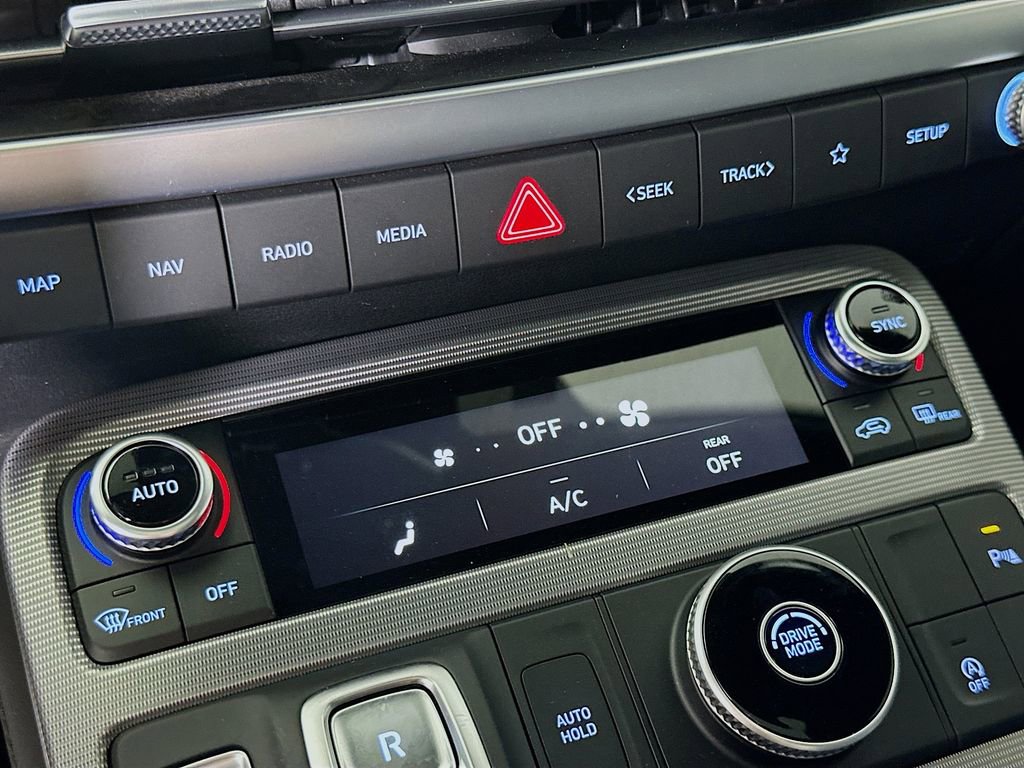 Used 2024 Hyundai Palisade Calligraphy image 28