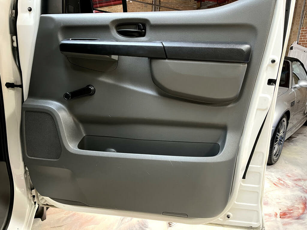 Used 2012 Nissan NV 3500 S RWD image 22