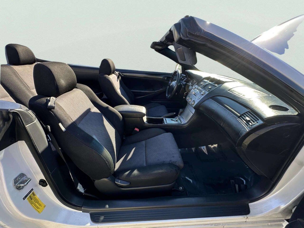 Used 2006 Toyota Solara SE image 24