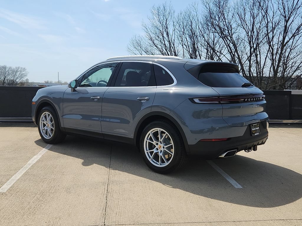 New 2026 Porsche Cayenne AWD/4WD image 3