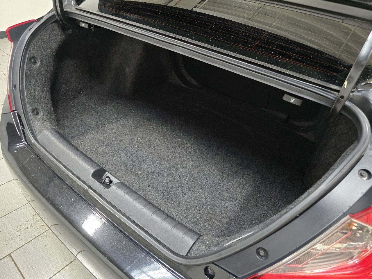 Used 2019 Honda Civic Sport image 17