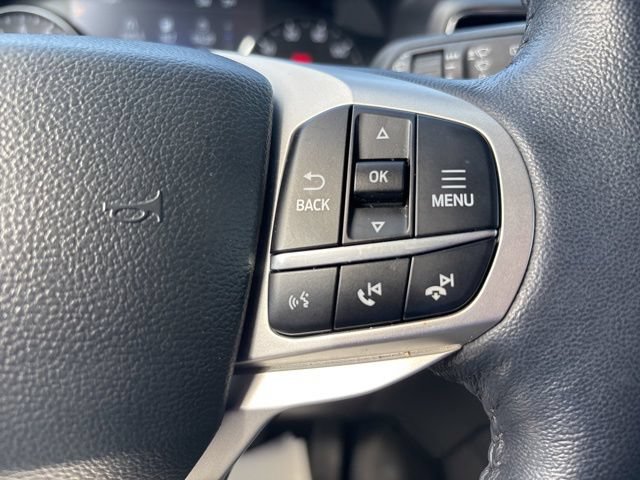 Used 2023 Ford Explorer XLT w/ Equipment Group 202A AWD/4WD image 22
