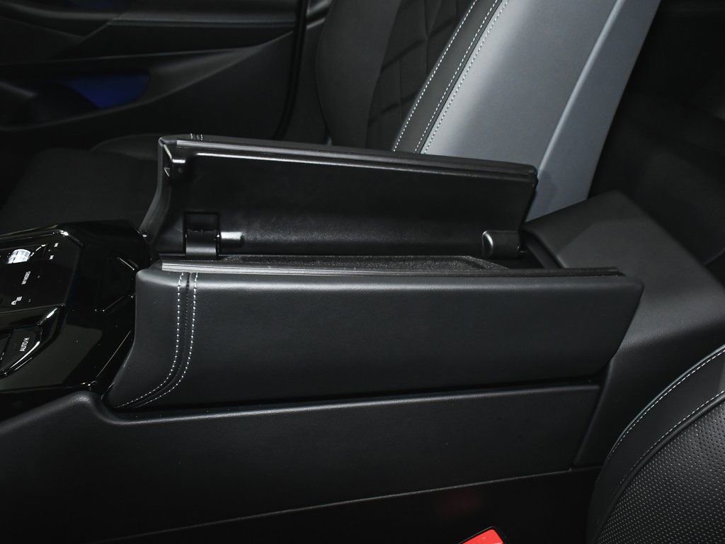 Used 2025 BMW i5 M60 w/ Executive Package image 58