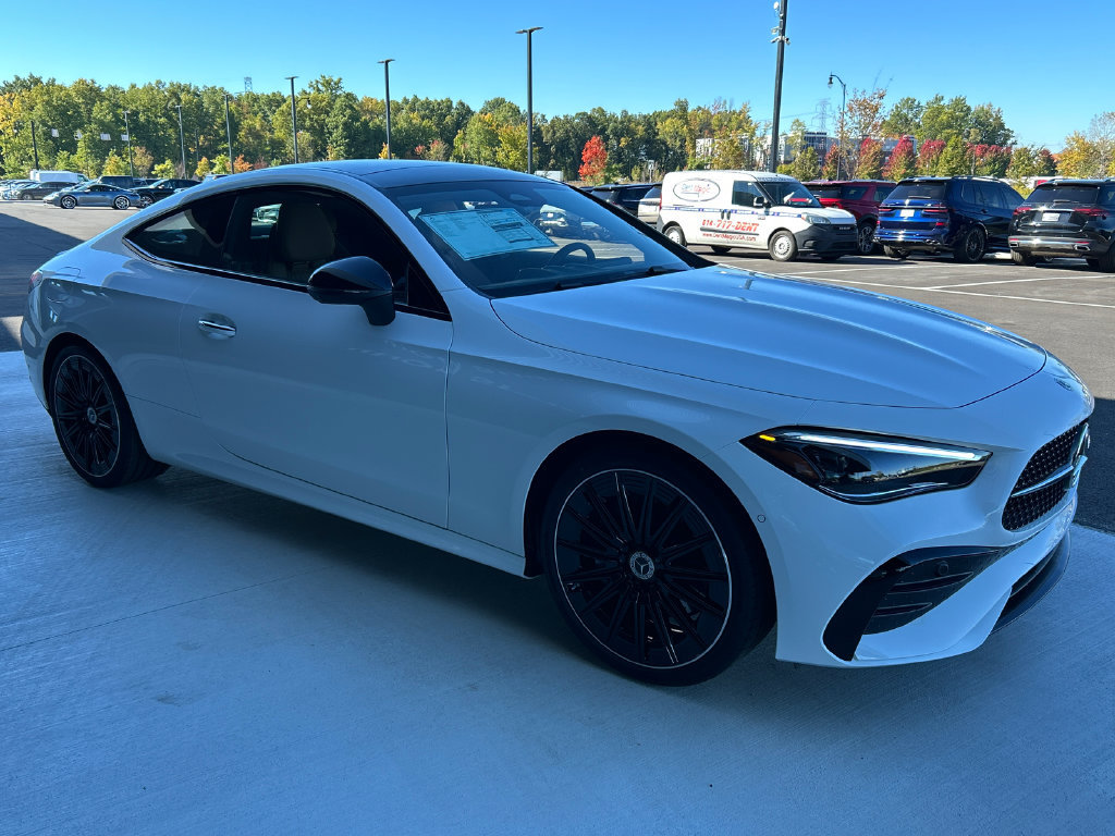 New 2027 Mercedes-Benz CLE 300 4MATIC Coupe image 2