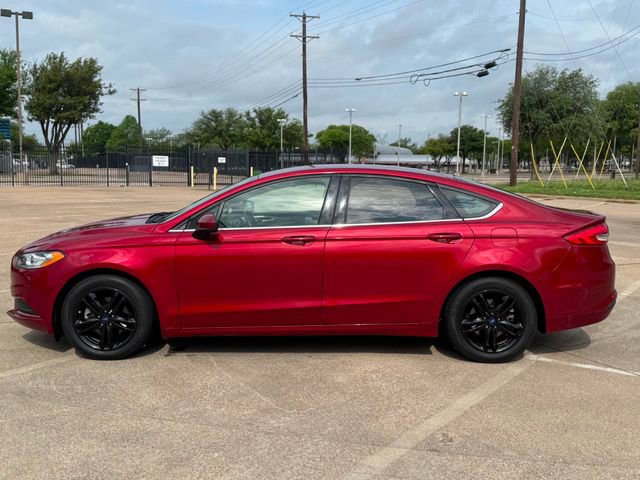 Used 2018 Ford Fusion SE w/ Fusion SE Technology Package image 7