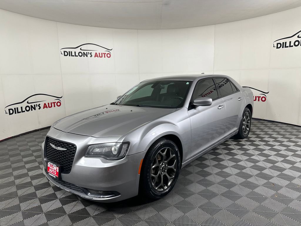 Used 2016 Chrysler 300 S image 2