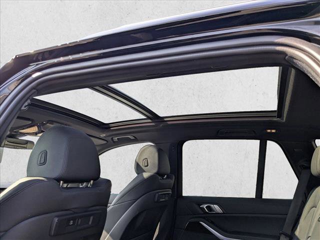 Used 2021 BMW X5 sDrive40i image 21