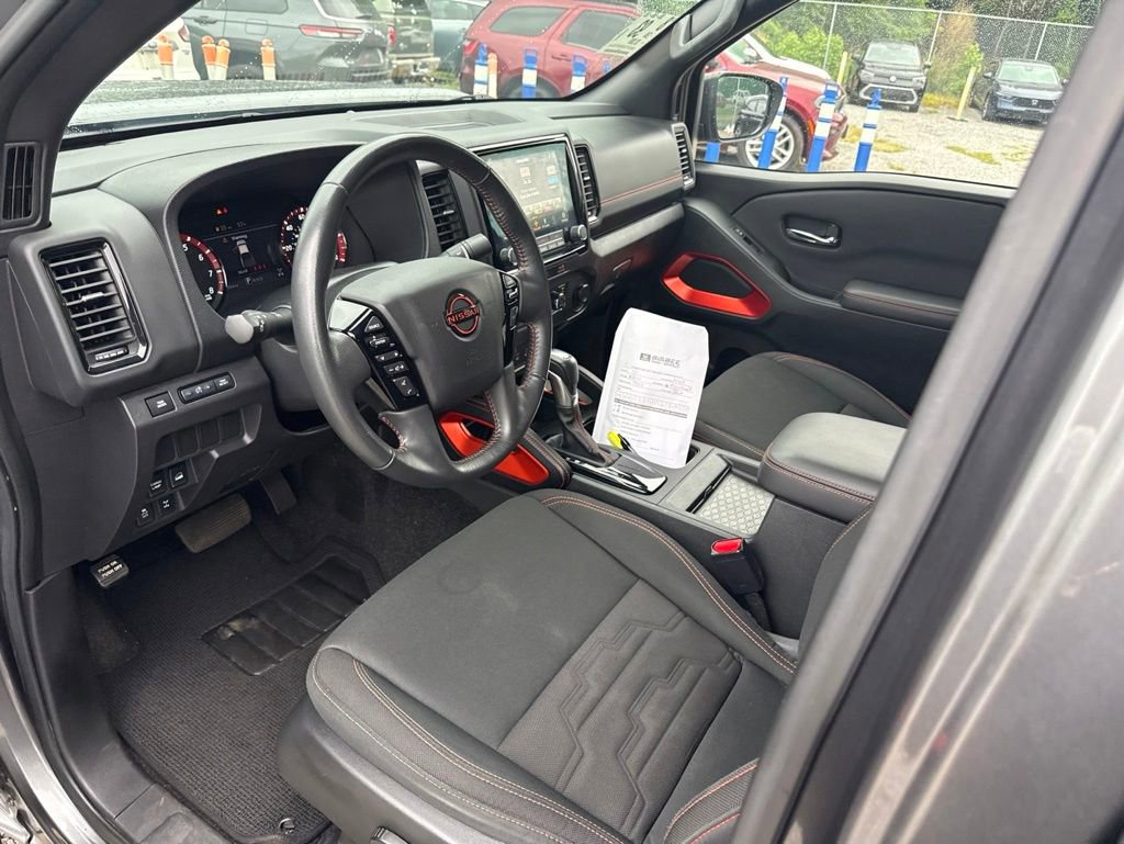 Used 2024 Nissan Frontier PRO-4X AWD/4WD image 10