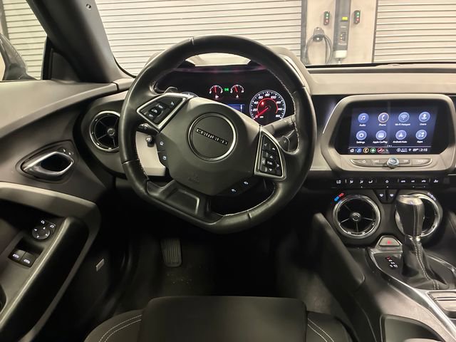 Used 2021 Chevrolet Camaro LT w/ Technology Package RWD image 13