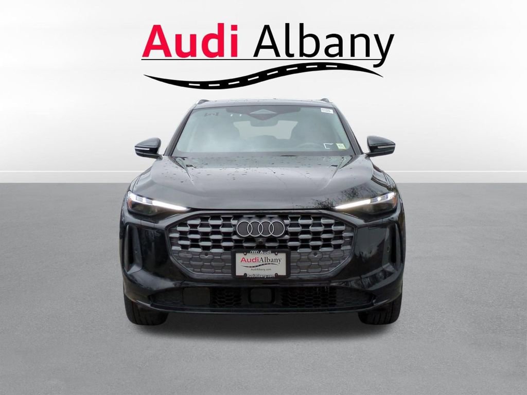 Certified 2025 Audi Q5 Premium Plus w/ Premium Plus image 9