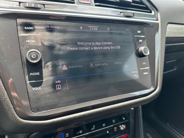 Certified 2023 Volkswagen Tiguan SEL R-Line AWD/4WD image 25