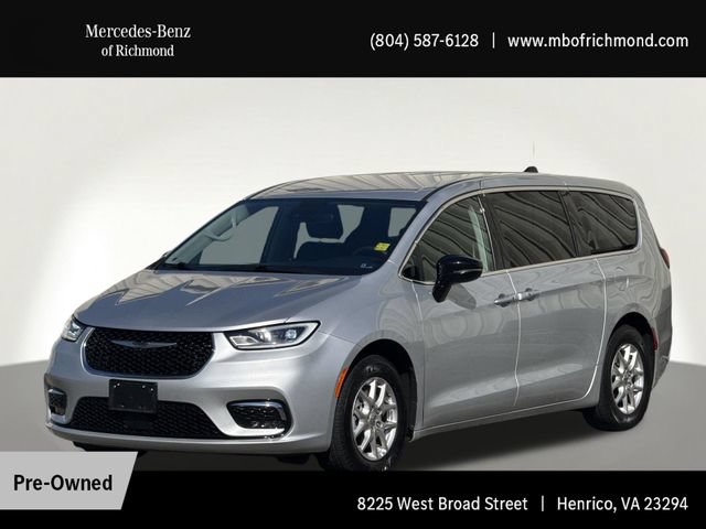 Used 2024 Chrysler Pacifica Touring-L FWD image 1