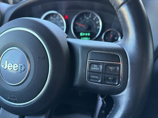 Used 2013 Jeep Wrangler Rubicon w/ PWR Convenience Group AWD/4WD image 28