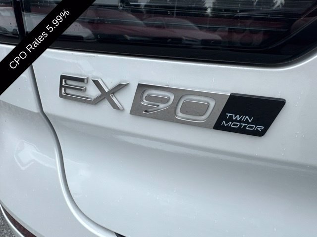 Certified 2026 Volvo EX90 Plus AWD/4WD image 17