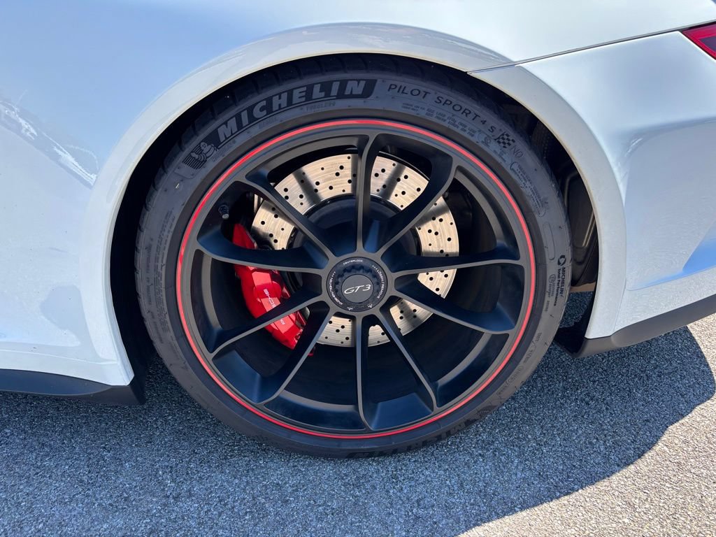 Used 2018 Porsche 911 GT3 RWD image 34