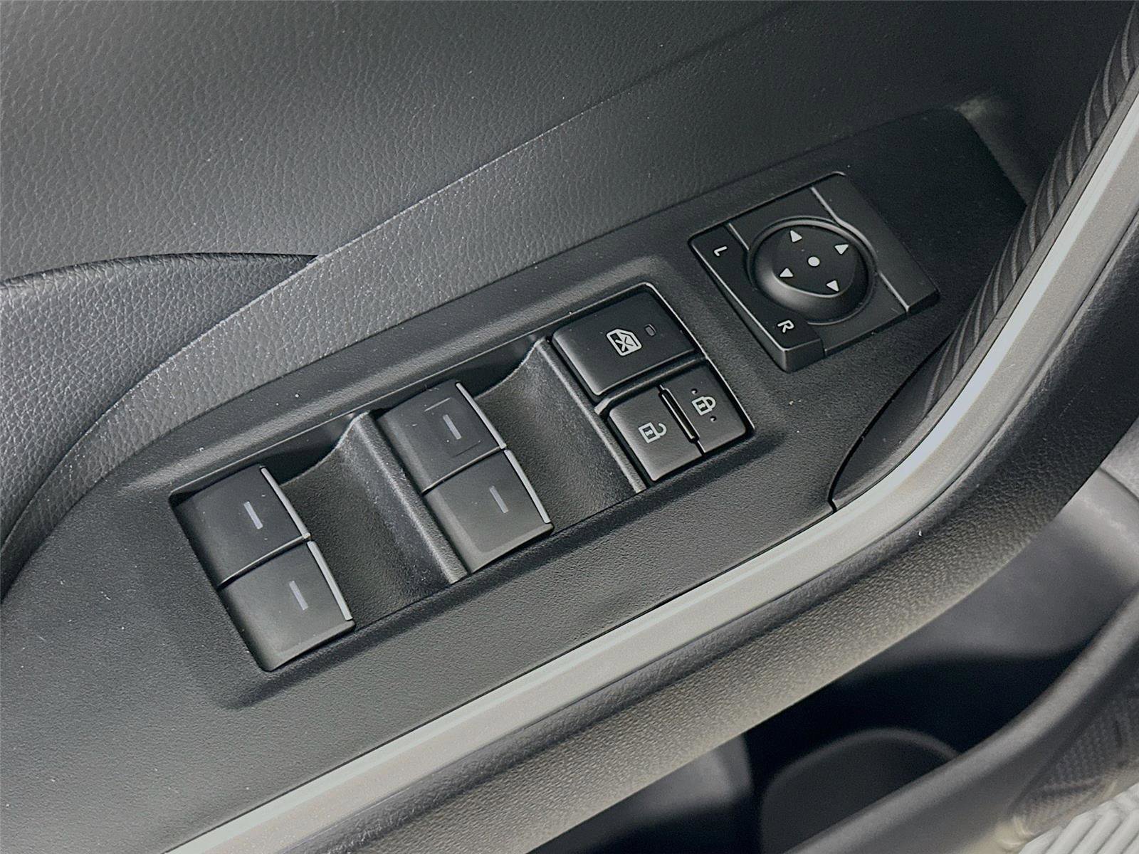 Certified 2025 Toyota RAV4 XLE image 18