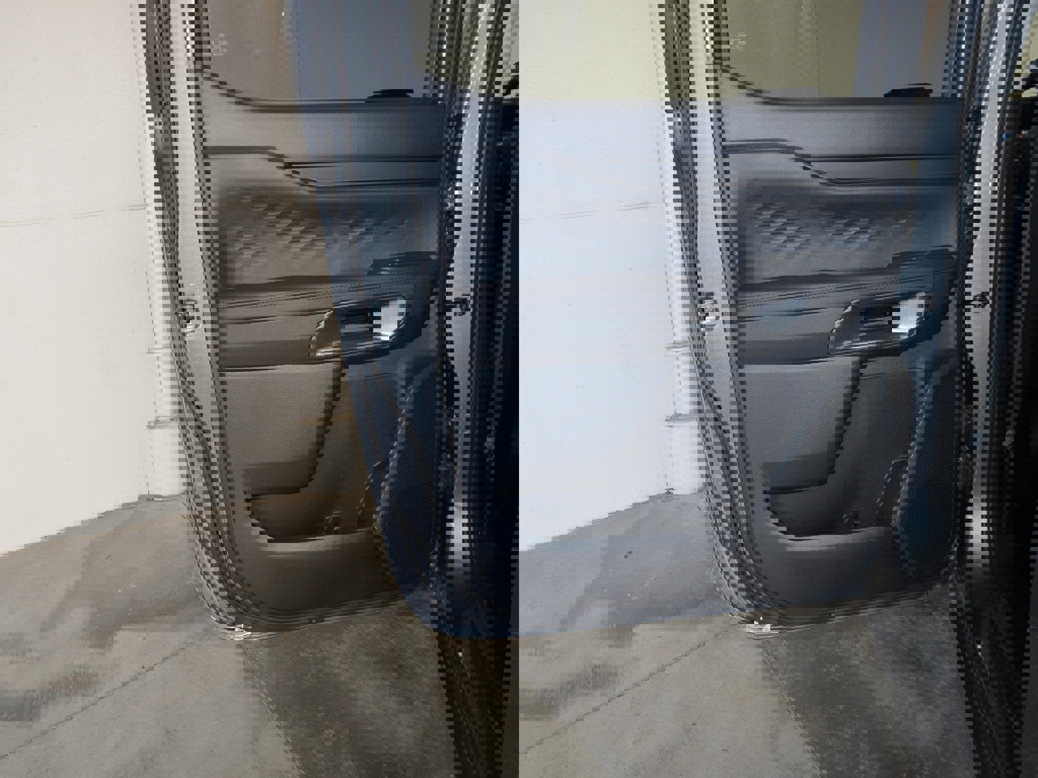 New 2025 Ford Ranger XLT w/ Equipment Group 301A High image 39