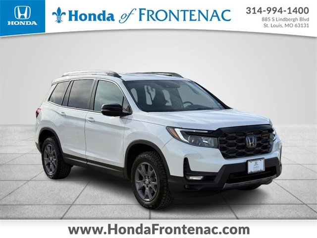 Used 2024 Honda Passport TrailSport image 1