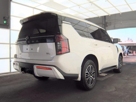 Used 2025 Nissan Armada SL w/ Captain's Chari Seat Package AWD/4WD image 4
