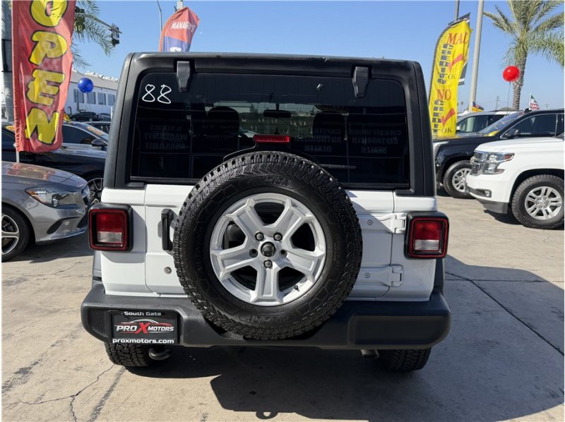 Used 2020 Jeep Wrangler Sport AWD/4WD image 5